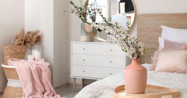 bedroom-decorated-for-spring_1200x630_01