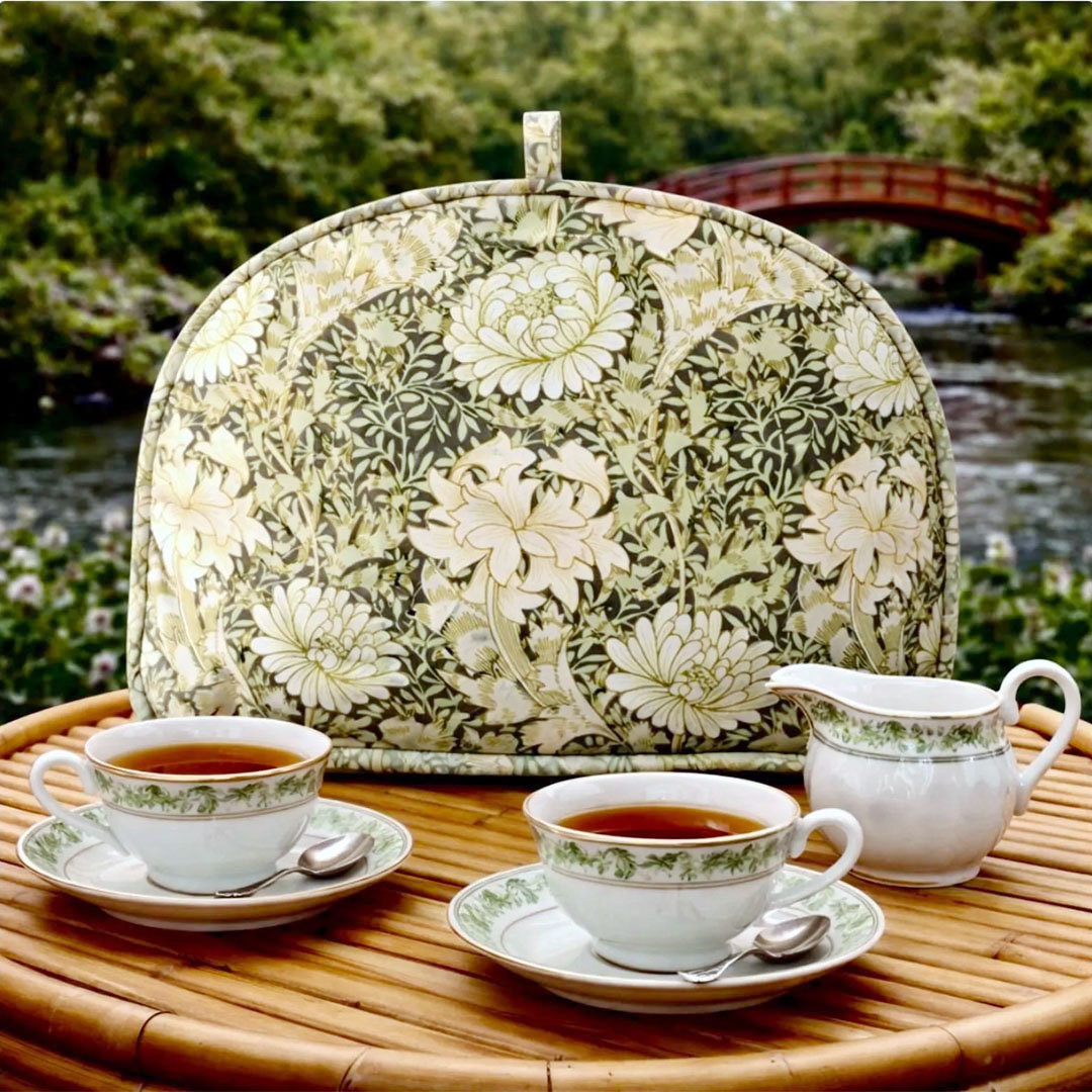 Handmade William Morris Green Floral Tea Cozy
